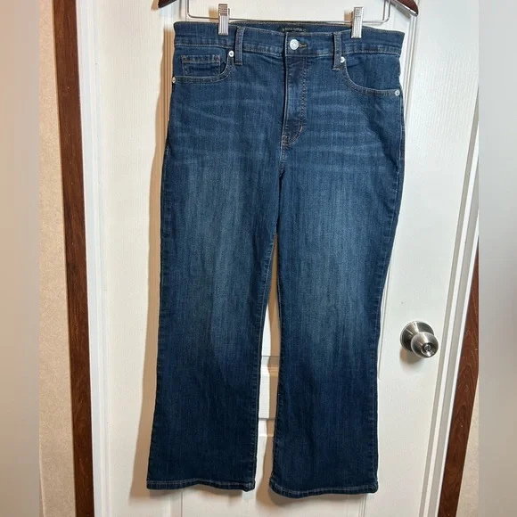 Banana Republic Cropped Bootcut Dark Wash Jeans - Size 30/10 EUC Women’s - Picture 1 of 9